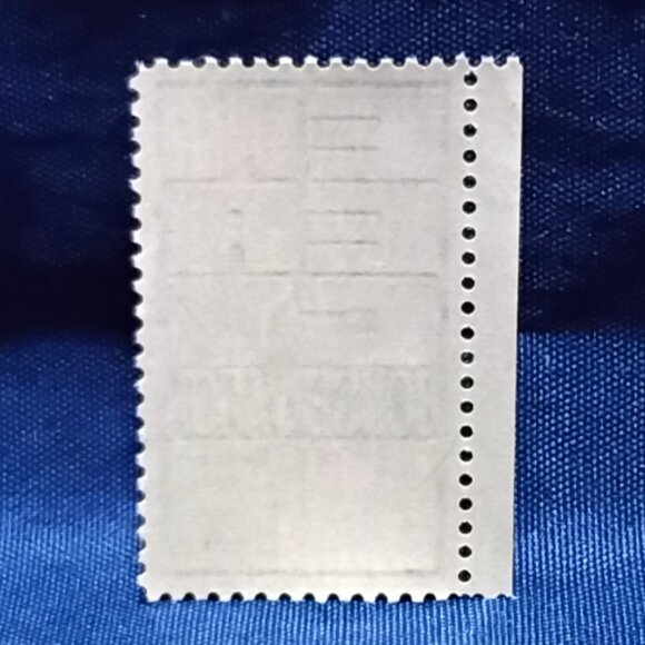 Uncirculated USA 1974 Energy Conservation 10 Cent Stamp!! - Picture 2 of 2